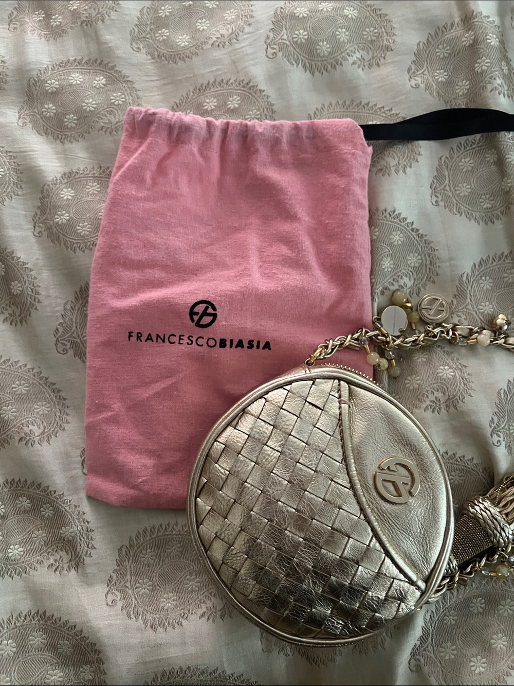 Francesco Biasia Gold Woven Round Crossbody with Chain Tassel - Picture 5 of 5